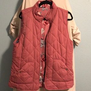 Lightly quilted Kenzie vest reversible